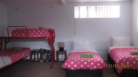 Mid Valley Motel - Tourism Cairns 1