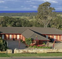 Milton Village Motel - Tourism Cairns