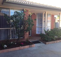 Mint Accommodation - Bridget  Rachel - Tourism Cairns