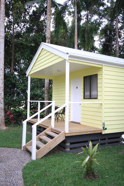 Mossman Motel Holiday Villas - Tourism Cairns 3