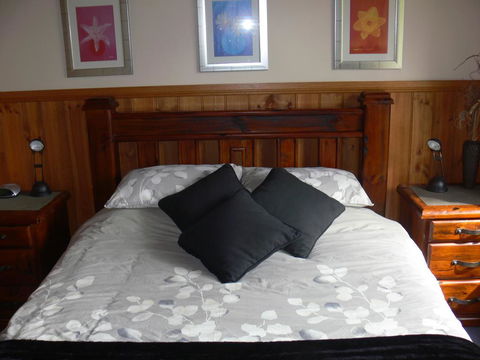 Mountain Hideaway - Tourism Cairns 1