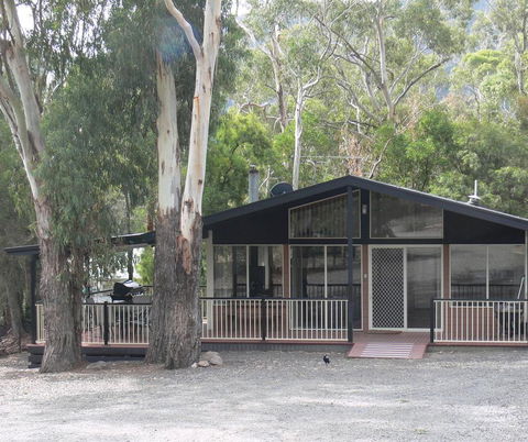Mountain Hideaway - Tourism Cairns 0