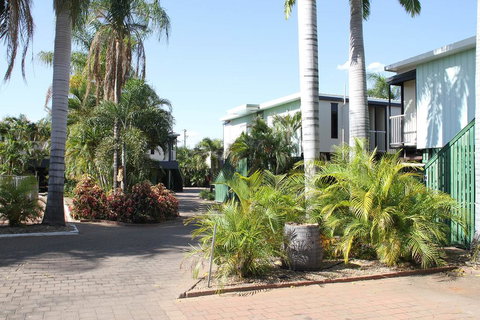 Mt Isa Irish Club Accommodation - Tourism Cairns 2