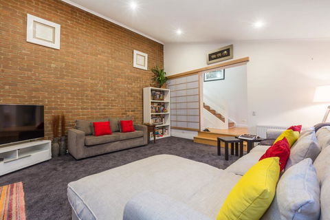 Mt Martha Retreat - Tourism Cairns 2