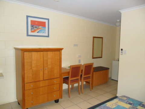 Nanango Antler Motel - Tourism Cairns 0