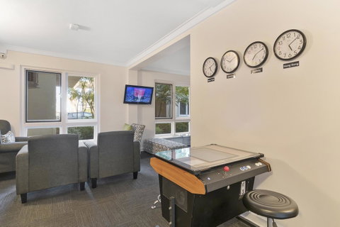 The Peninsula Riverside Serviced Apartments - Tourism Cairns 40