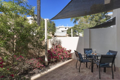 The Peninsula Riverside Serviced Apartments - Tourism Cairns 18