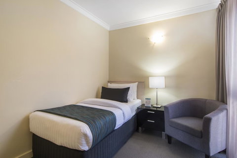 The Peninsula Riverside Serviced Apartments - Tourism Cairns 29