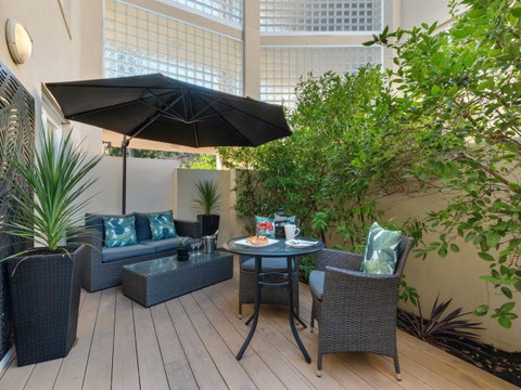 The Peninsula Riverside Serviced Apartments - Tourism Cairns 12