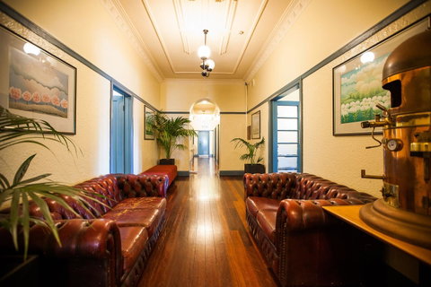 Captain Stirling Hotel - Tourism Cairns 31