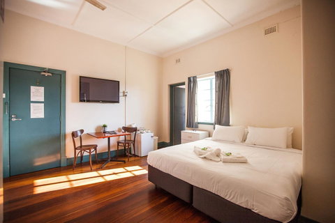 Captain Stirling Hotel - Tourism Cairns 36