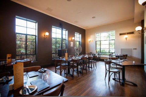 Captain Stirling Hotel - Tourism Cairns 41