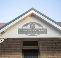 Spencer Cottage - Tourism Cairns