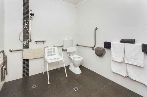 Quality Hotel Bayswater - Tourism Cairns 8