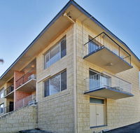 Eagles Nest Holiday - Tourism Cairns