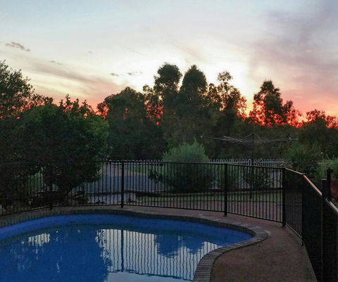 Jacaranda Hideaway Bed & Breakfast - Tourism Cairns 17