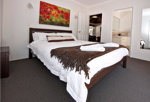 Margaret River Hideaway & Farmstay - Tourism Cairns 14