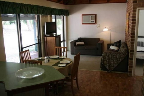 Margaret River Hideaway & Farmstay - Tourism Cairns 16