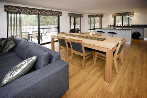 Margaret River Hideaway & Farmstay - Tourism Cairns 1