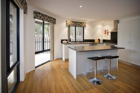 Margaret River Hideaway & Farmstay - Tourism Cairns 4