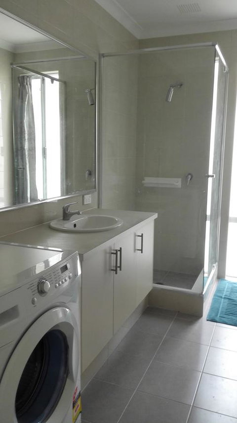 Alkimos Beach Cottage - Tourism Cairns 12