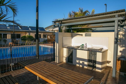 Nesuto Geraldton - Tourism Cairns 24