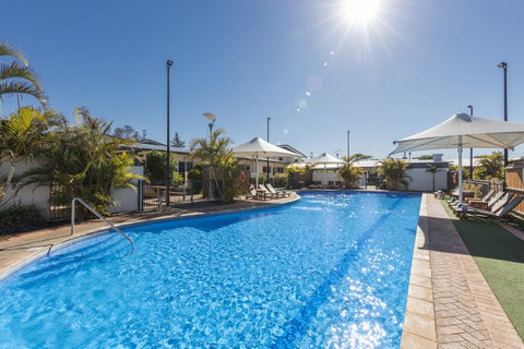 Nesuto Geraldton - Tourism Cairns 4