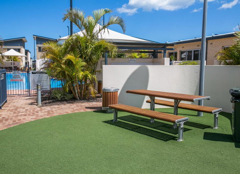 Nesuto Geraldton - Tourism Cairns 26