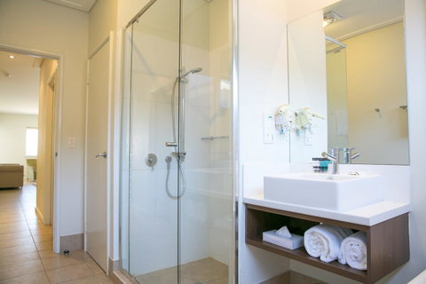 Nesuto Geraldton - Tourism Cairns 16