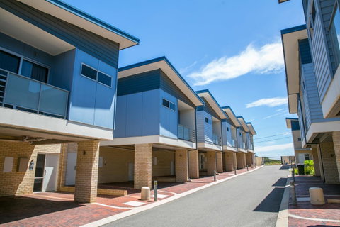 Nesuto Geraldton - Tourism Cairns 19