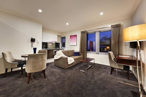 Attika Hotel - Tourism Cairns 14
