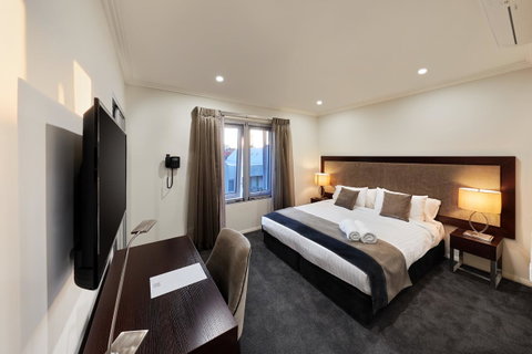 Attika Hotel - Tourism Cairns 17