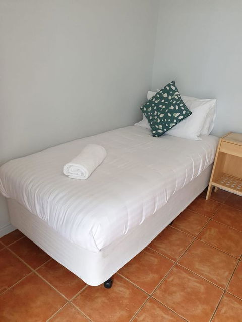West Beach Lagoon 204 â€“ Ground Floor - Tourism Cairns 4