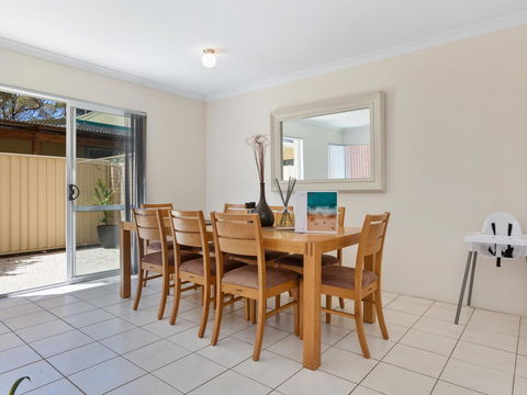 Cooper Street - Tourism Cairns 35