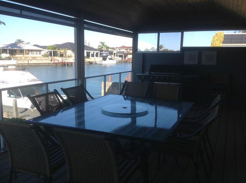 Waterside Canal Dreams - Tourism Cairns 34