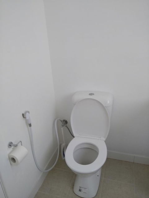 DIANELLA Budget Rooms Happy Place To Stay - Tourism Cairns 30