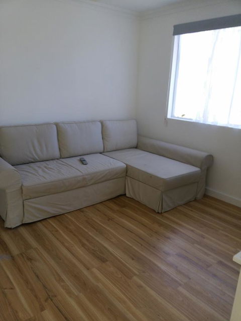 DIANELLA Budget Rooms Happy Place To Stay - Tourism Cairns 17