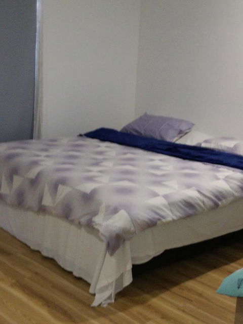 DIANELLA Budget Rooms Happy Place To Stay - Tourism Cairns 26