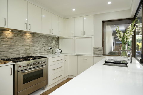 Marcus Villa Booragoon - Tourism Cairns 6