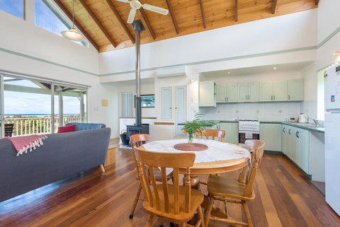 Surfside Ocean Beach Denmark Holiday Accommodation - Tourism Cairns 21