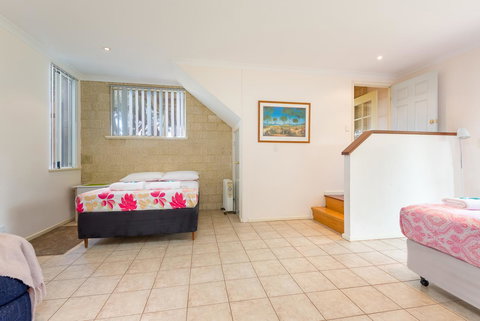 Surfside Ocean Beach Denmark Holiday Accommodation - Tourism Cairns 14