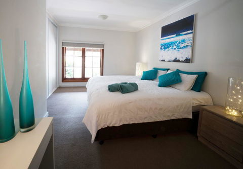The Farmhouse - Tourism Cairns 5