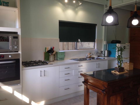 Dunsborough Barn Stay - Tourism Cairns 6