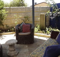 Relax bright  airy garden Villa - Tourism Cairns
