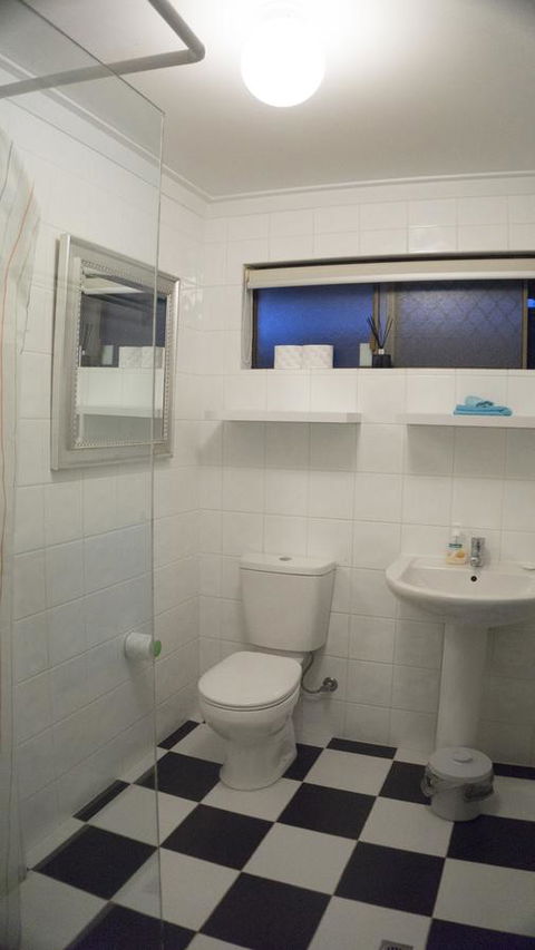 Relax, Bright & Airy Garden Villa - Tourism Cairns 30