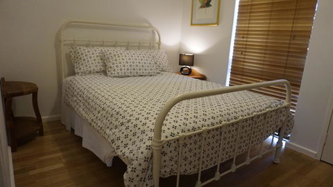 Relax, Bright & Airy Garden Villa - Tourism Cairns 12