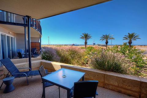 Mantarays Ningaloo Beach Resort - Tourism Cairns 12