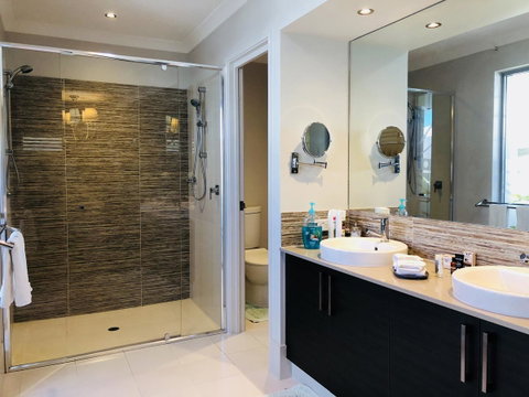 Magnificent Beach Retreat - Tourism Cairns 11