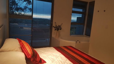 Seaview And Spa At Torbay - Tourism Cairns 4