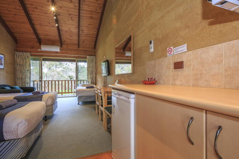 The Koorabup Motel - Tourism Cairns 10